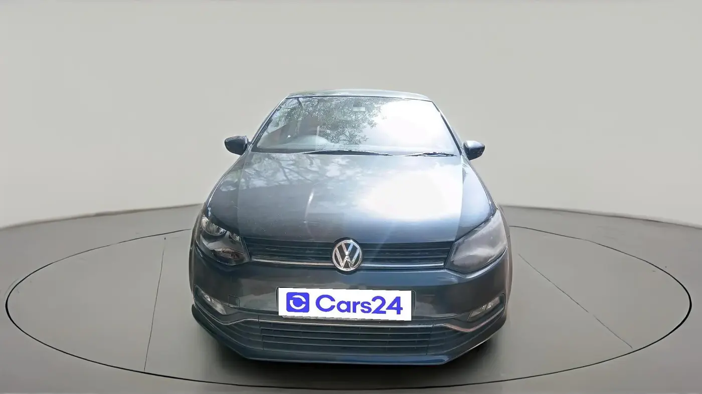 2016 Volkswagen Polo HIGHLINE1.2L, Petrol, Manual, 63,440 km, exterior