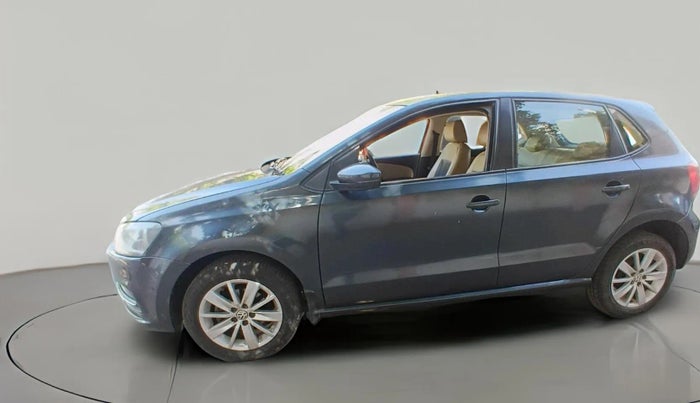 2016 Volkswagen Polo HIGHLINE1.2L, Petrol, Manual, 63,440 km, exterior