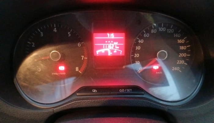 2013 Volkswagen Polo COMFORTLINE 1.2L PETROL, Petrol, Manual, 1,11,621 km, interior
