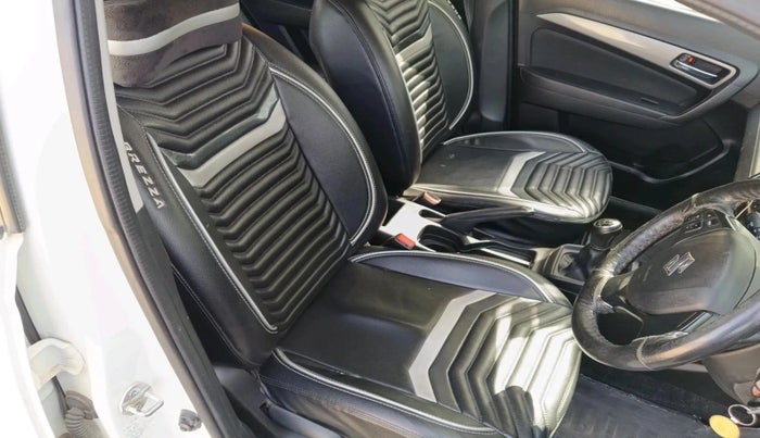 2019 Maruti Vitara Brezza ZDI, Diesel, Manual, 53,608 km, interior