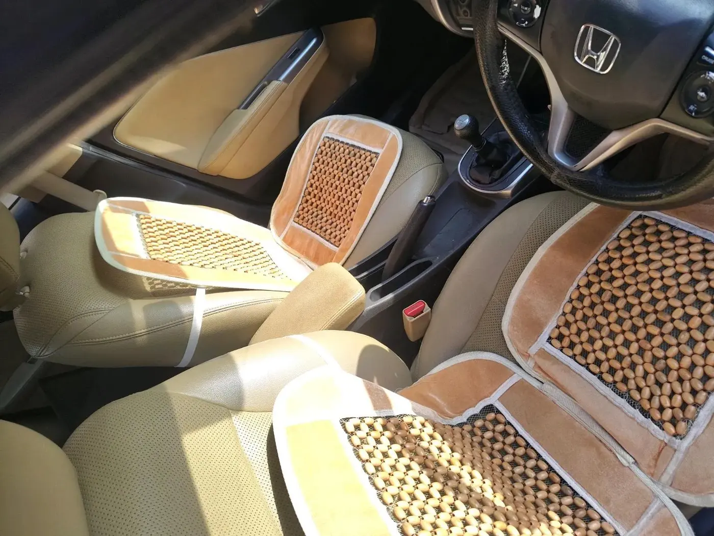 2014 Honda City 1.5L I-DTEC VX, Diesel, Manual, 1,29,530 km, interior