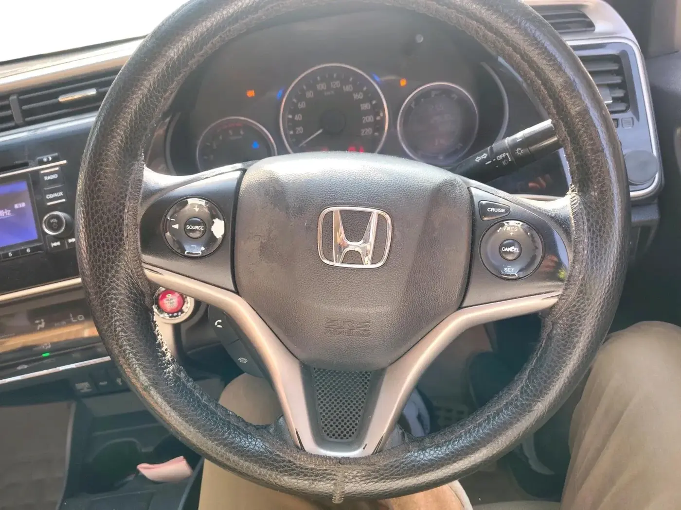 2014 Honda City 1.5L I-DTEC VX, Diesel, Manual, 1,29,530 km, interior