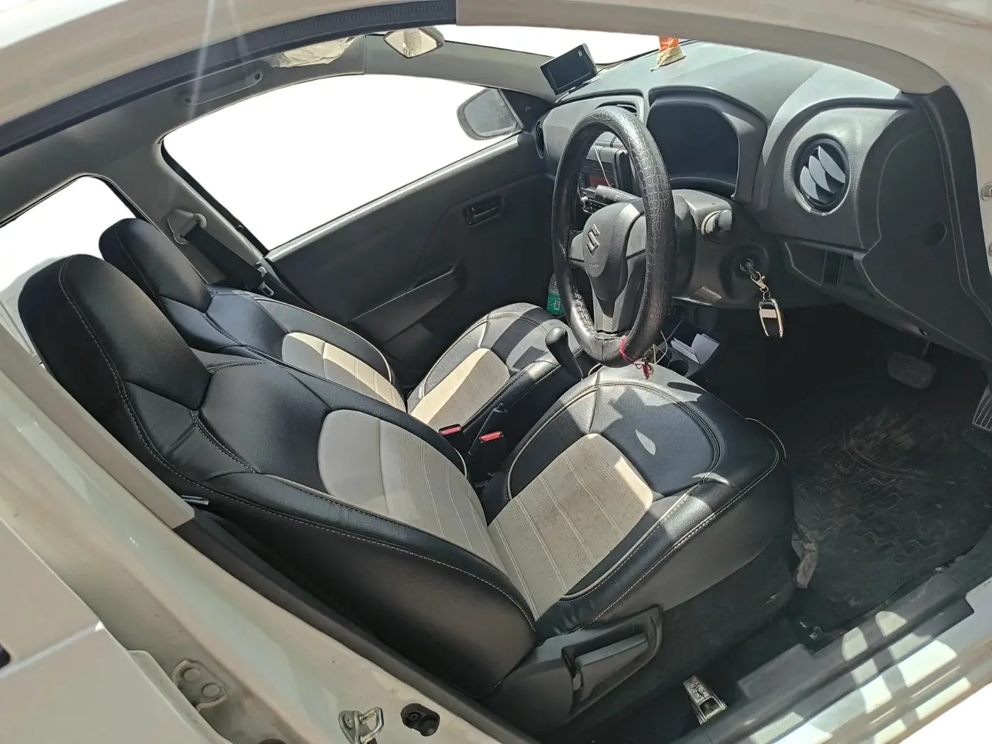 2022 Maruti Alto K10 VXI AMT, Petrol, Automatic, 8,026 km, interior