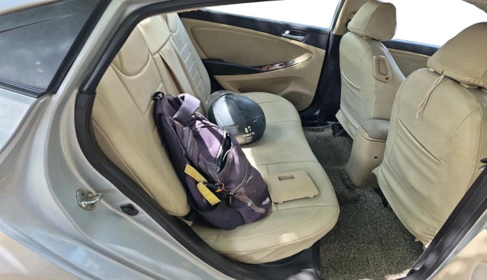 2015 Hyundai Verna FLUIDIC 1.6 CRDI S(O) 4S, Diesel, Manual, 2,43,270 km, interior