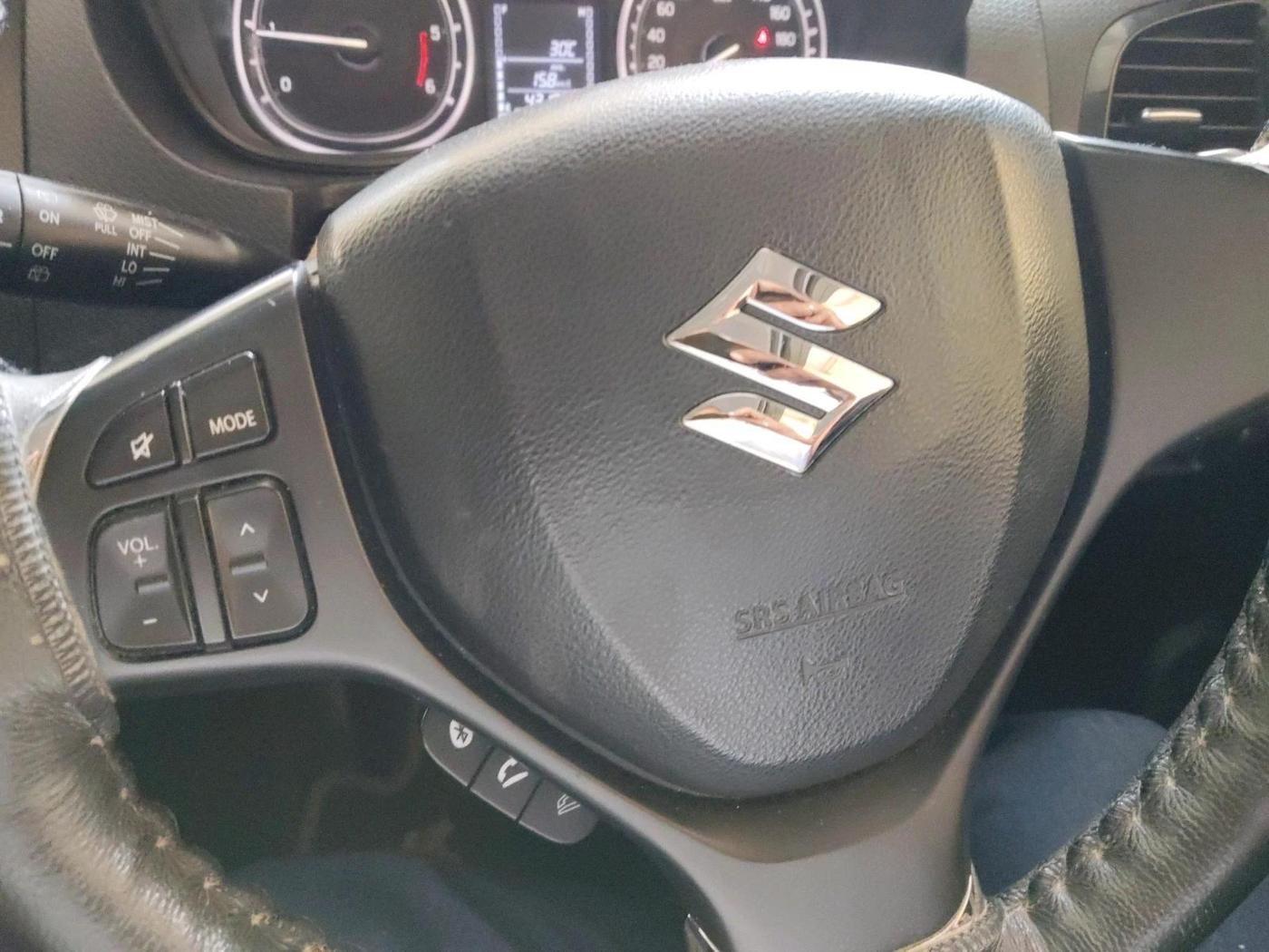 2018 Maruti Vitara Brezza ZDI, Diesel, Manual, 43,190 km, interior