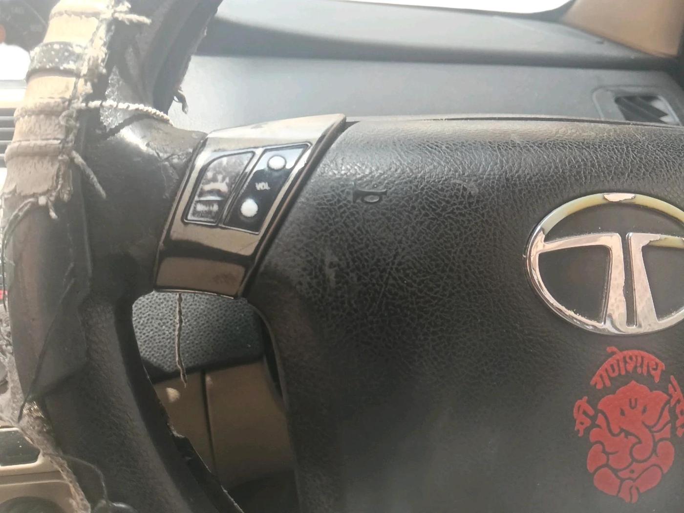 2013 Tata Indica Vista LX TDI, Diesel, Manual, 82,749 km, interior