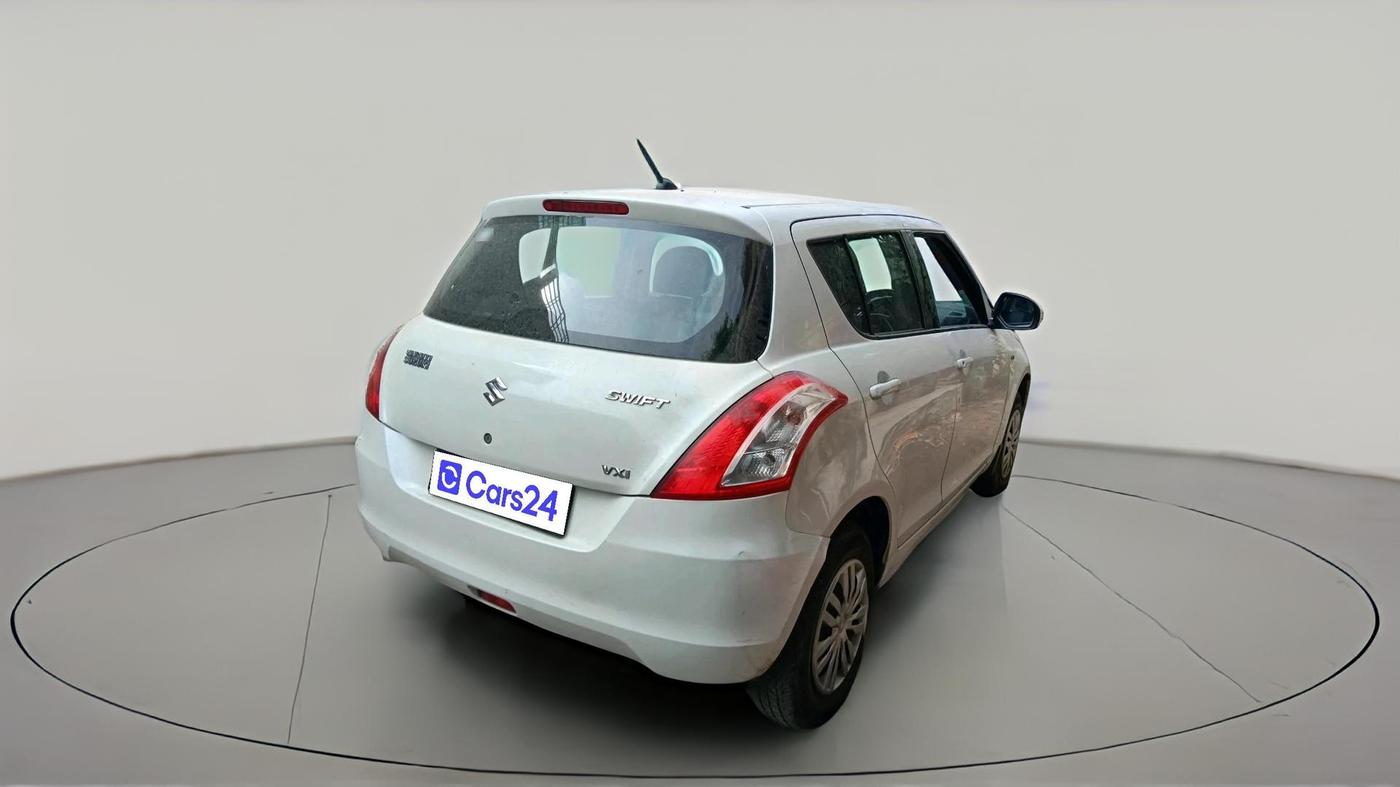 2015 Maruti Swift VXI, Petrol, Manual, 1,07,941 km, exterior