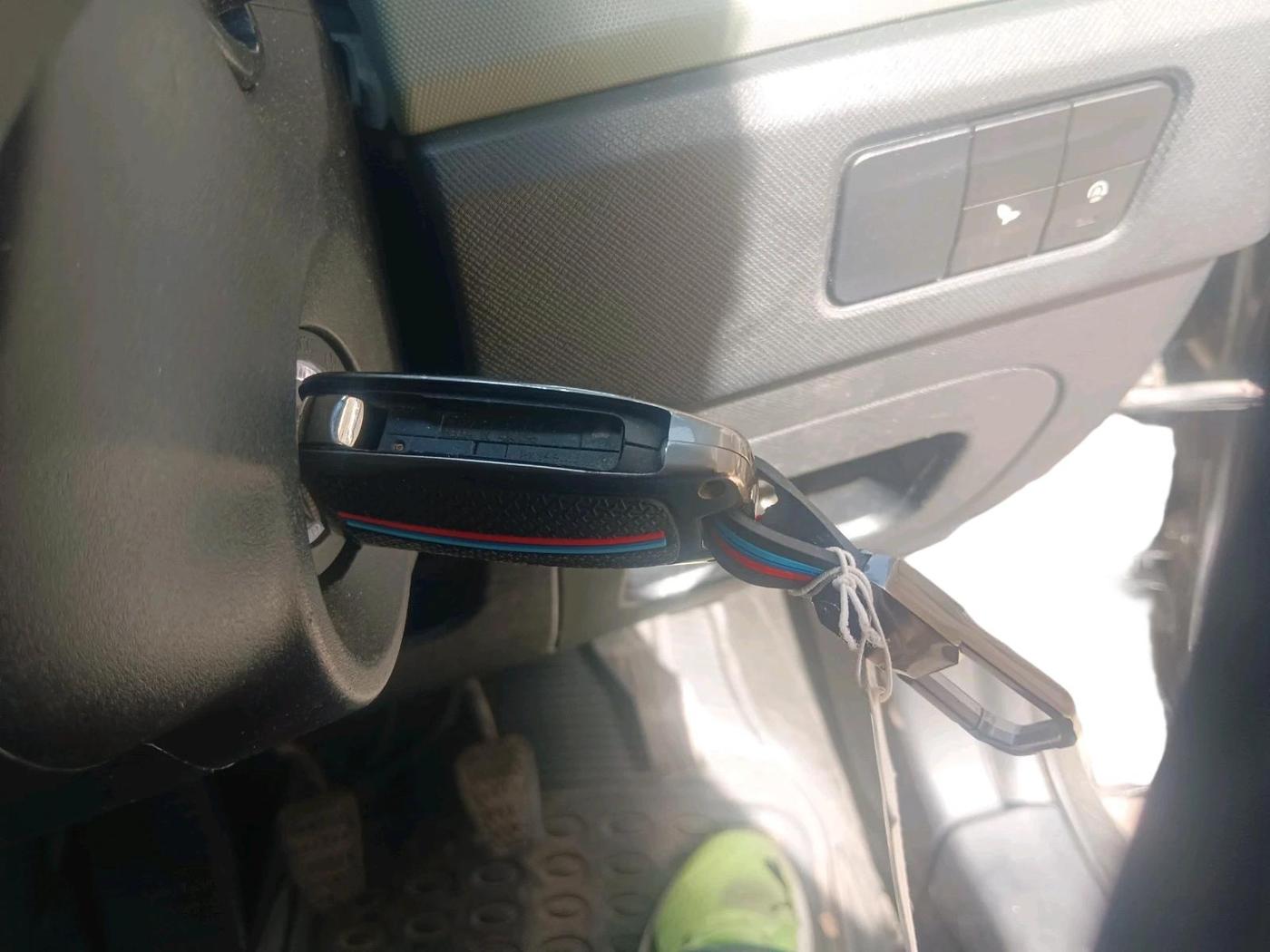 2023 Tata PUNCH ADVENTURE MT, Petrol, Manual, 25,200 km, interior