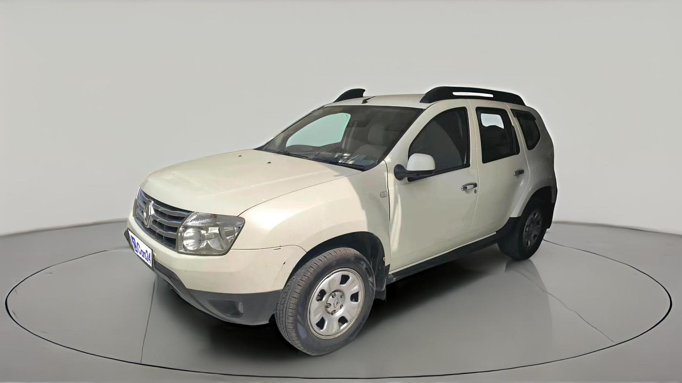 2014 Renault Duster RXE PETROL, Petrol, Manual, 51,731 km, exterior