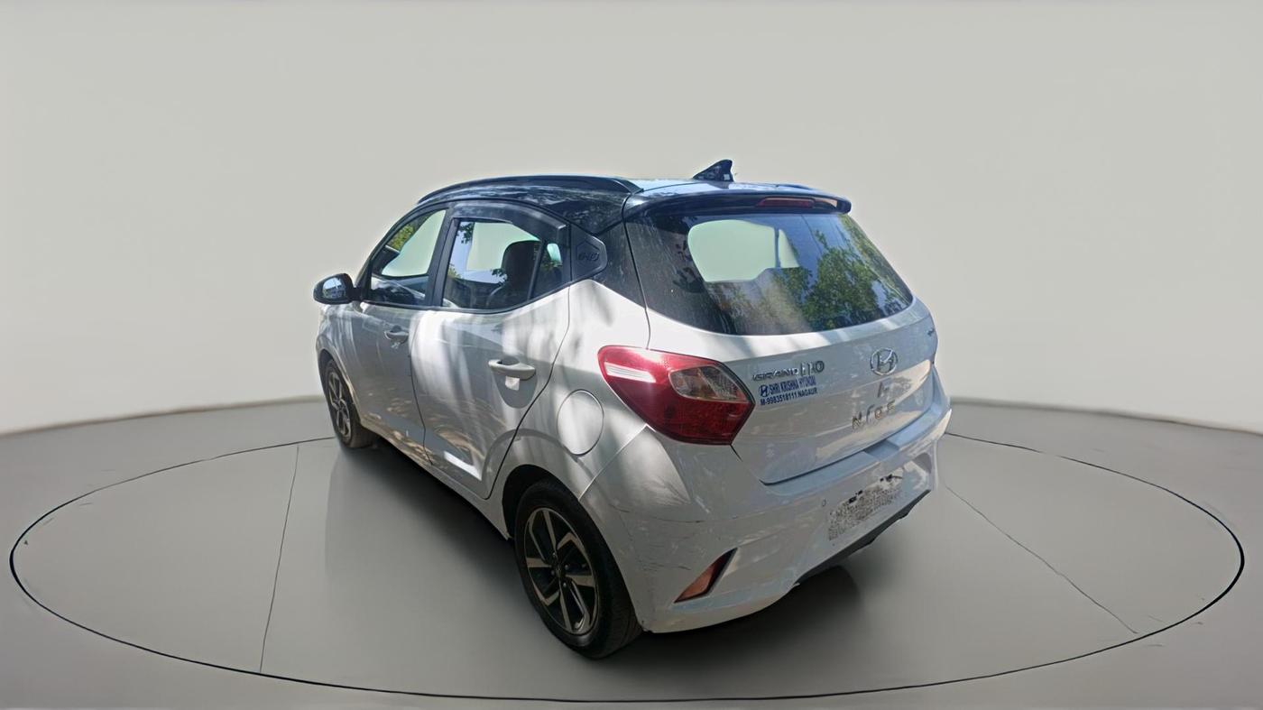 2021 Hyundai GRAND I10 NIOS SPORTZ 1.2 KAPPA VTVT DUAL TONE, Petrol, Manual, 1,14,048 km, exterior