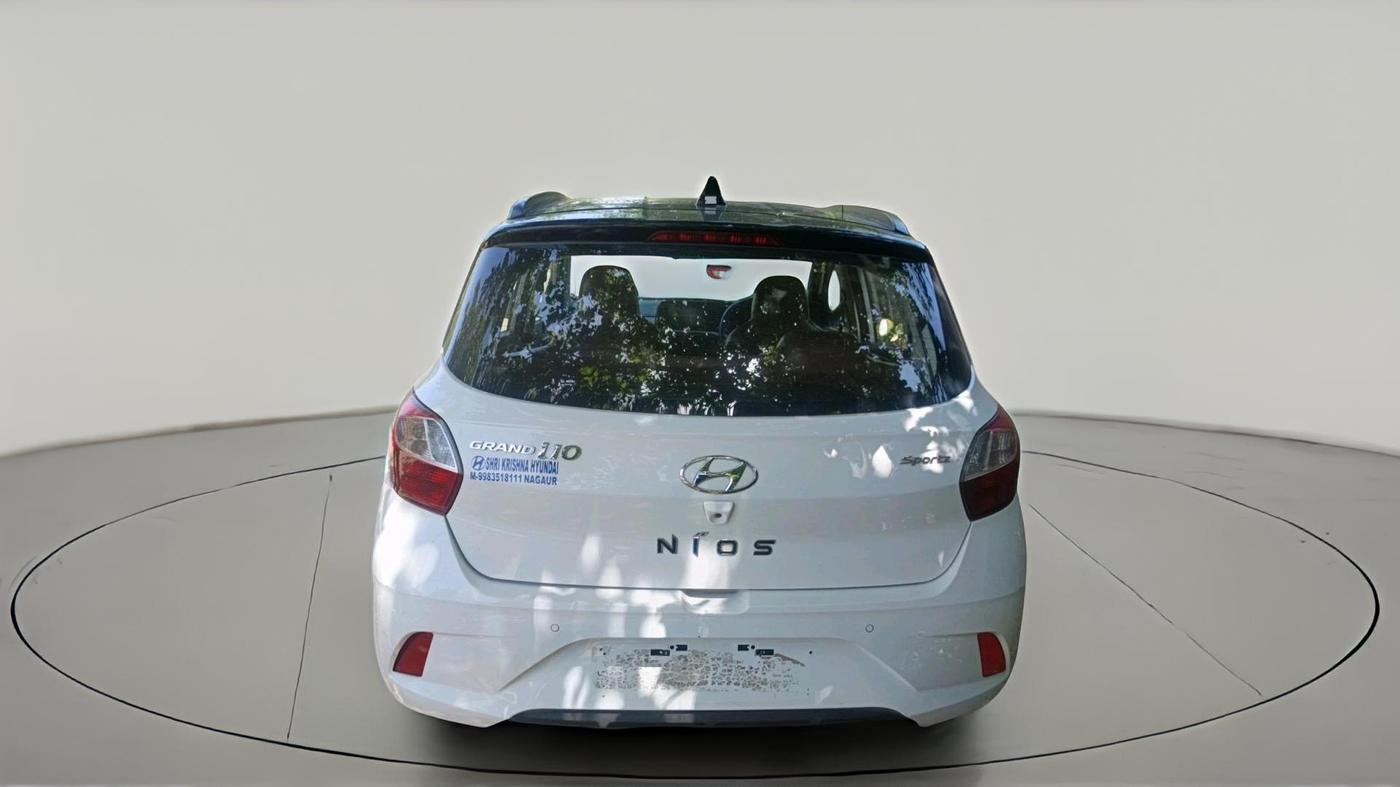 2021 Hyundai GRAND I10 NIOS SPORTZ 1.2 KAPPA VTVT DUAL TONE, Petrol, Manual, 1,14,048 km, exterior