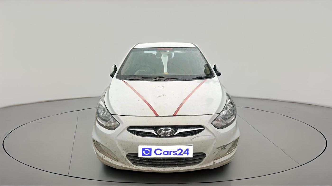 2012 Hyundai Verna FLUIDIC 1.6 CRDI SX, Diesel, Manual, 94,402 km, exterior
