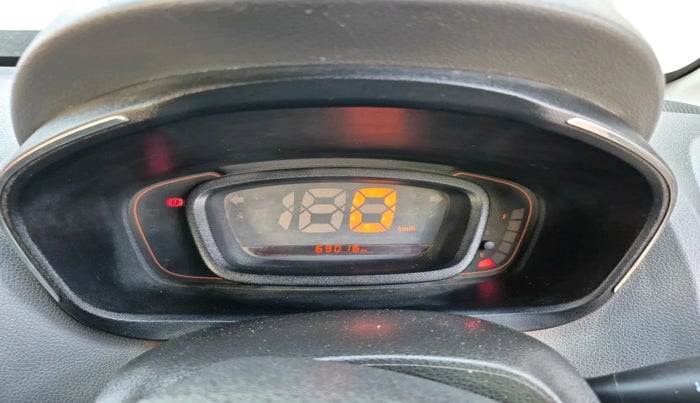 2018 Renault Kwid RXT 1.0, Petrol, Manual, 69,016 km, interior