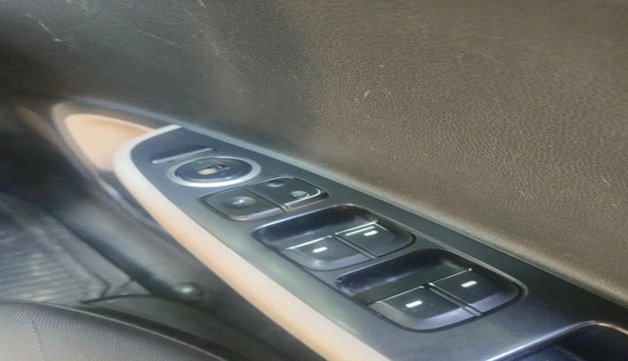 2013 Hyundai Grand i10 ASTA 1.1 CRDI, Diesel, Manual, 87,334 km, interior