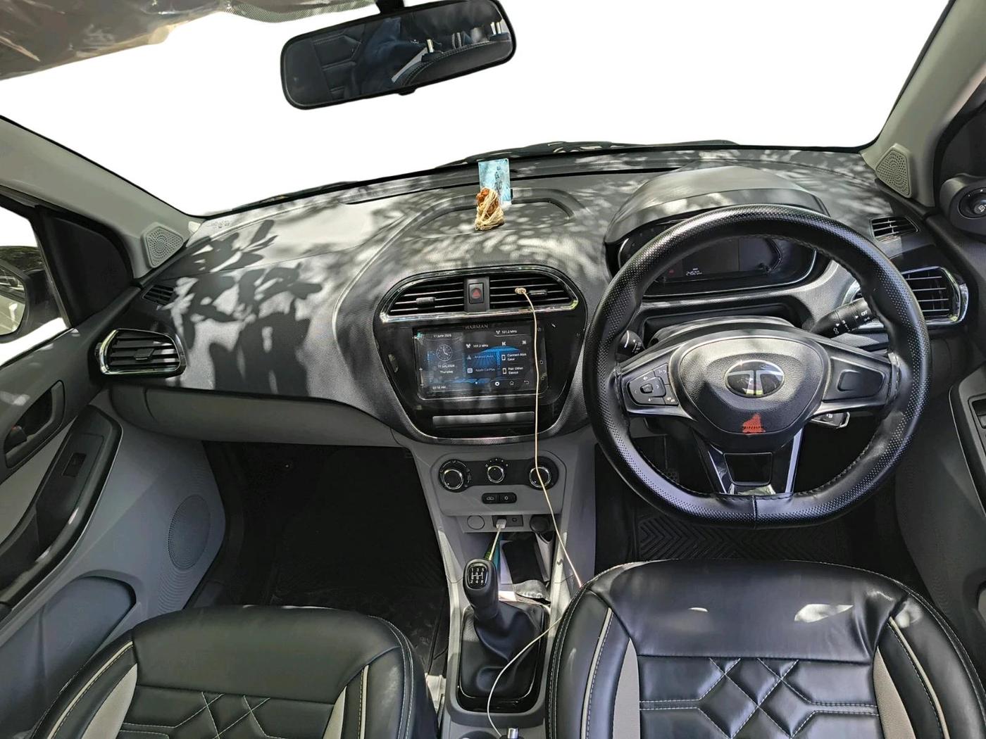 2024 Tata Tiago XT RHYTHM PETROL, Petrol, Manual, 24,521 km, interior