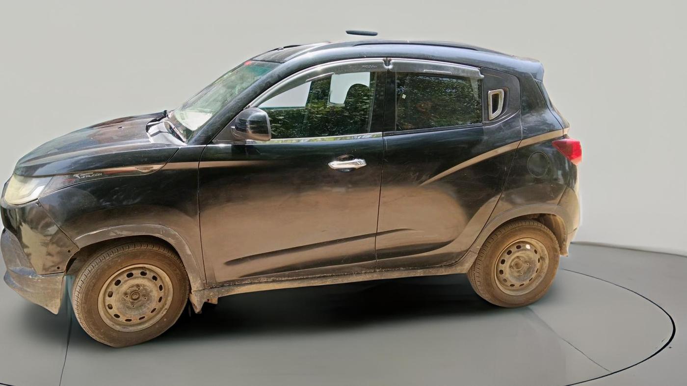 2017 Mahindra Kuv100 K4 D 6 STR, Diesel, Manual, 78,095 km, exterior