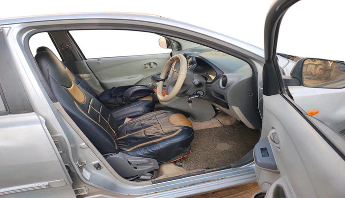 2014 Datsun Go T, CNG, Manual, 86,969 km, interior