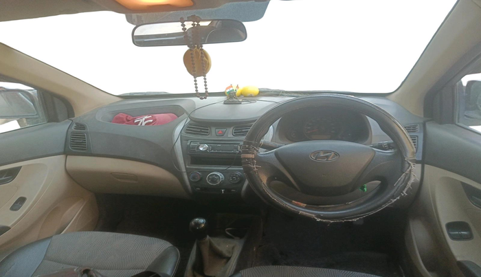 2013 Hyundai Eon ERA +, Petrol, Manual, 67,380 km, interior