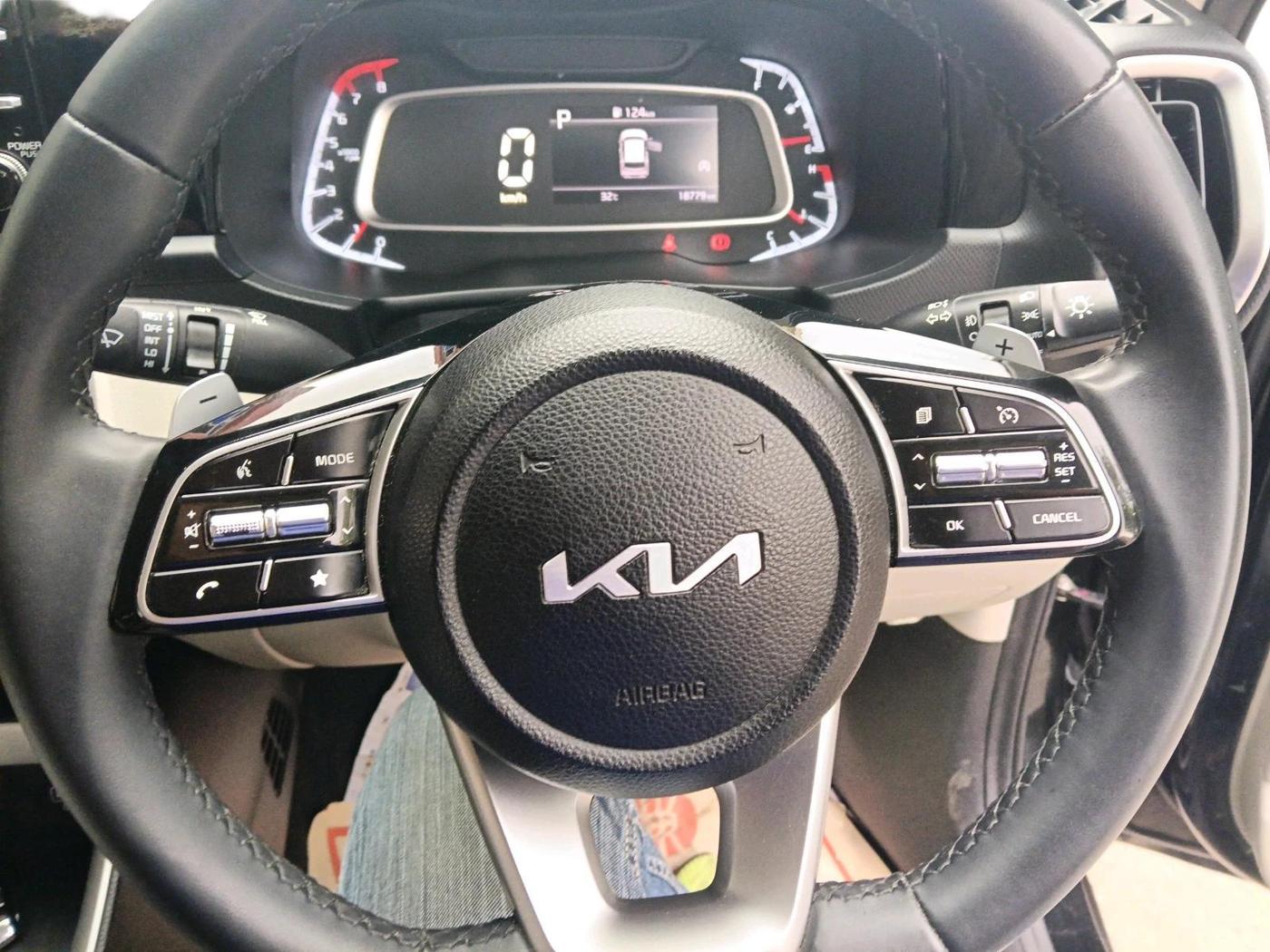 2023 KIA SONET HTX 1.0 DCT, Petrol, Automatic, 18,779 km, interior