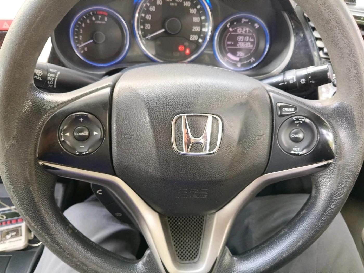2014 Honda City 1.5L I-VTEC V MT, Petrol, Manual, 1,39,131 km, interior