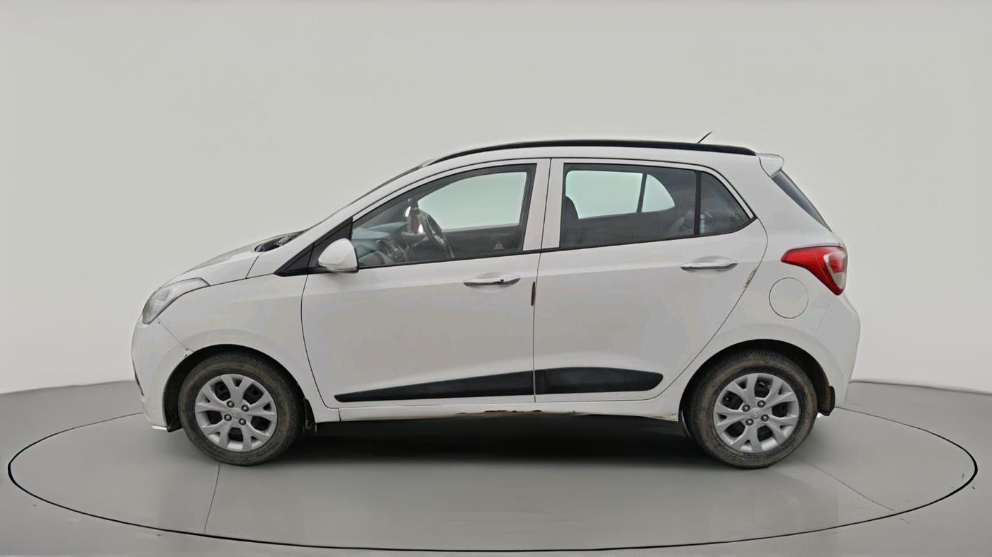 2013 Hyundai Grand i10 SPORTZ 1.2 KAPPA VTVT, Petrol, Manual, 1,29,179 km, exterior