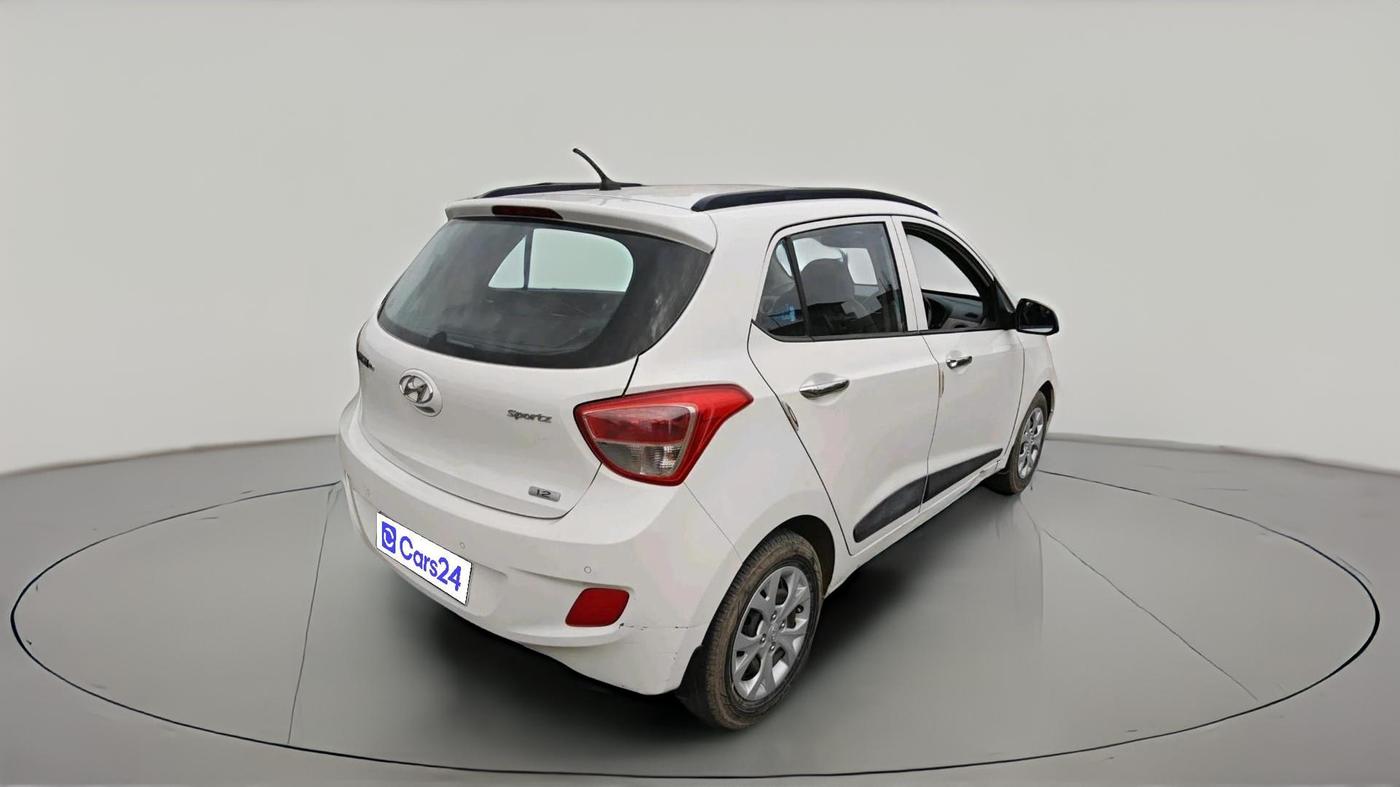 2013 Hyundai Grand i10 SPORTZ 1.2 KAPPA VTVT, Petrol, Manual, 1,29,179 km, exterior