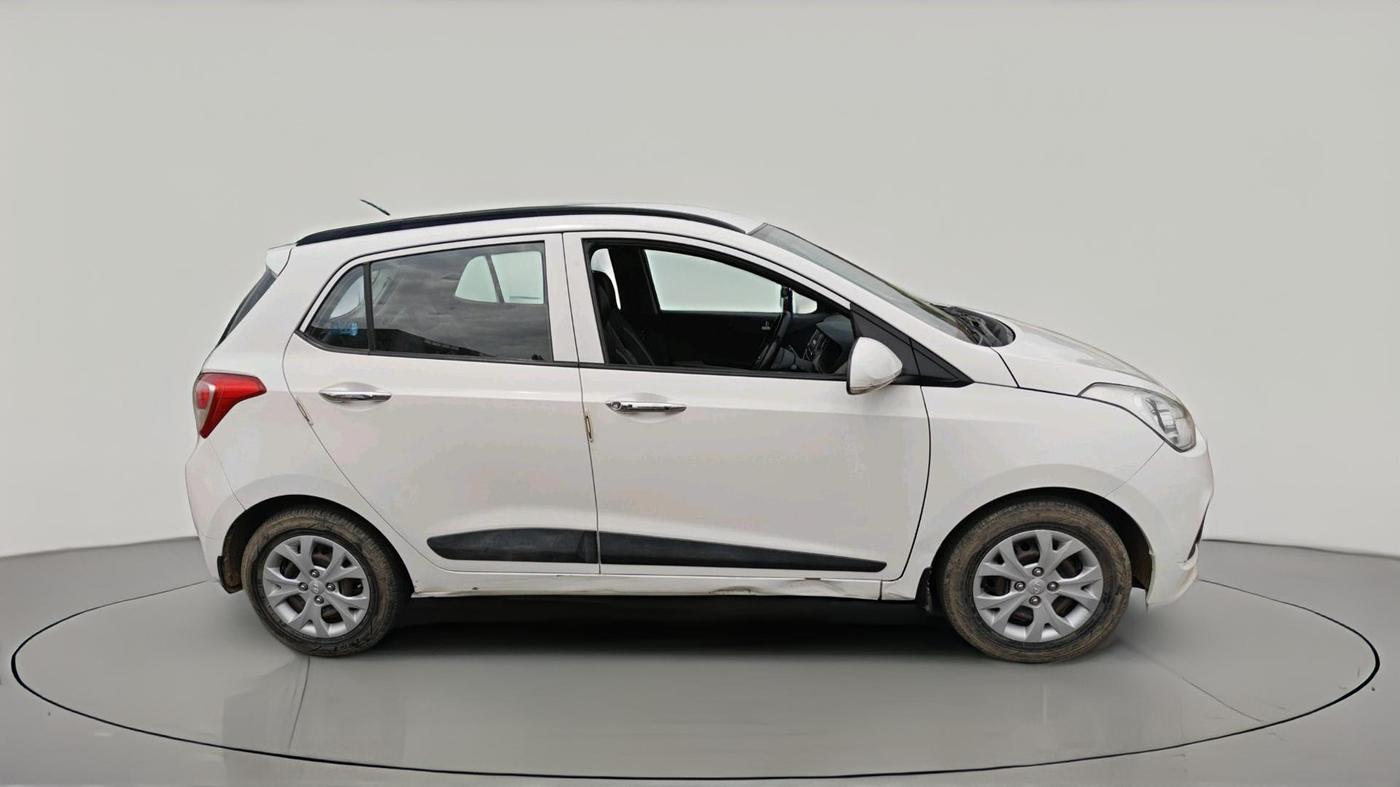 2013 Hyundai Grand i10 SPORTZ 1.2 KAPPA VTVT, Petrol, Manual, 1,29,179 km, exterior