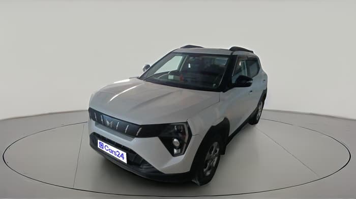 2024 Mahindra XUV 3XO MX3 1.5 Turbo Diesel Autoshift Plus, Diesel, Automatic, 58,392 km, exterior