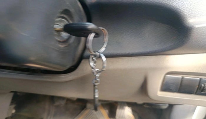 2017 Maruti Alto K10 VXI, Petrol, Manual, 1,04,615 km, interior