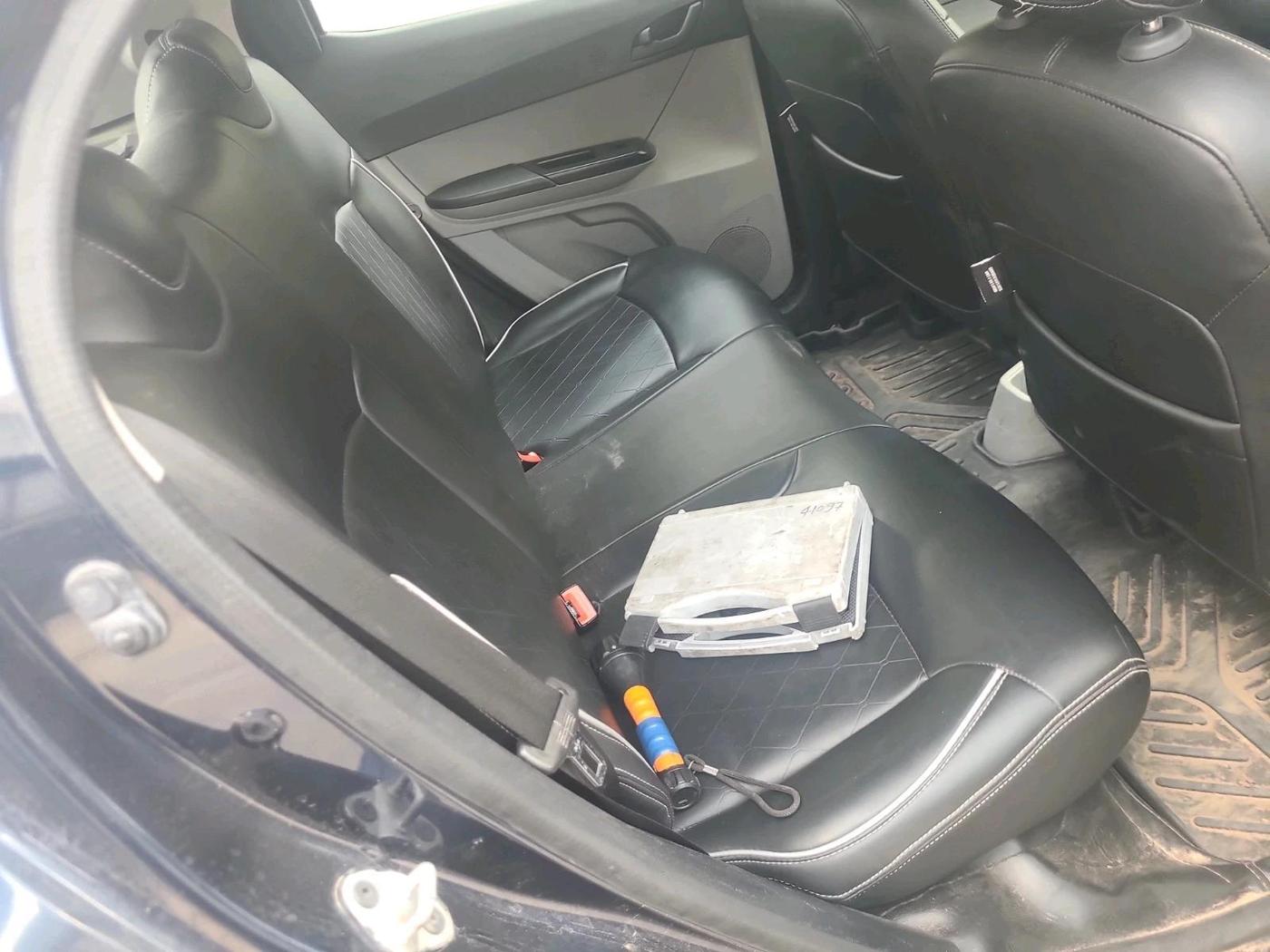 2022 Tata Tiago XT CNG, CNG, Manual, 57,758 km, interior