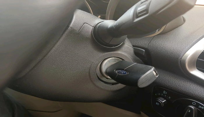 2015 Ford Ecosport TITANIUM 1.5L DIESEL, Diesel, Manual, 1,12,500 km, interior