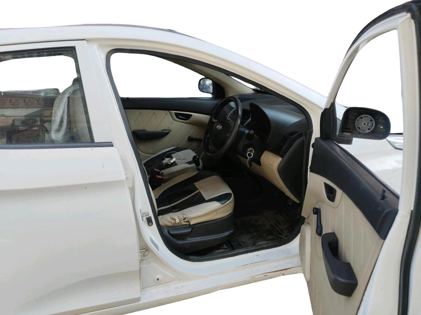 2011 Hyundai Eon ERA, Petrol, Manual, 73,301 km, interior