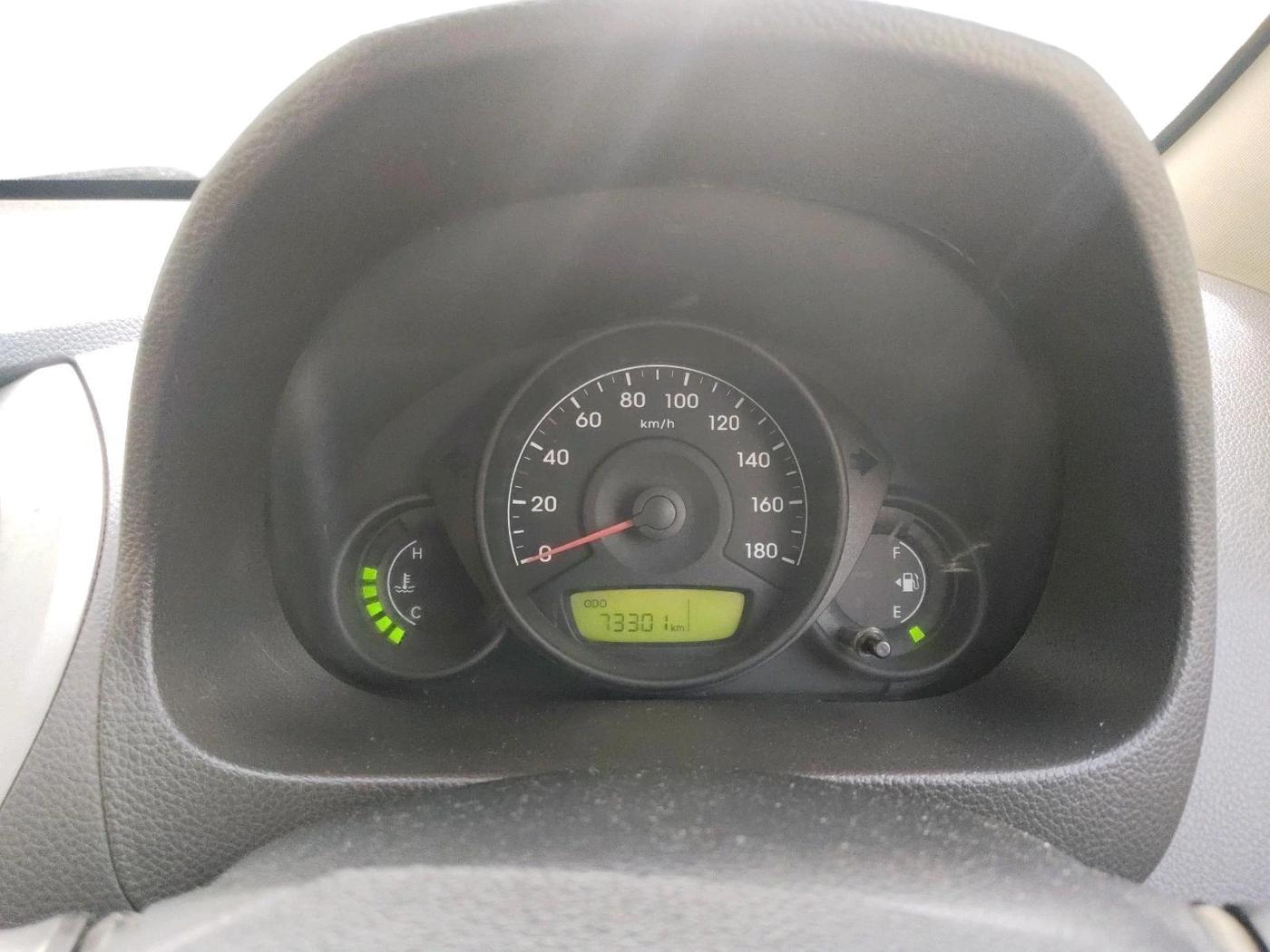 2011 Hyundai Eon ERA, Petrol, Manual, 73,301 km, interior