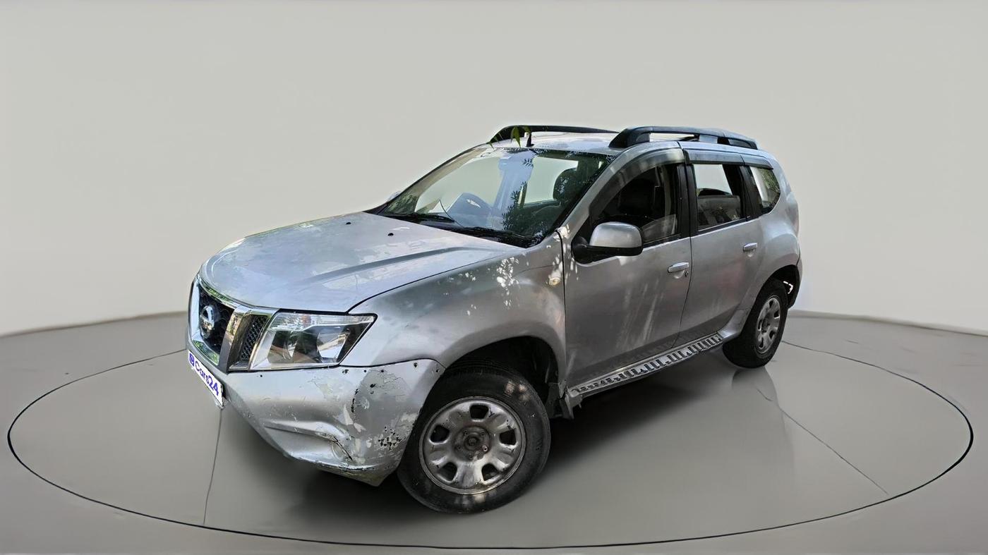 2013 Nissan Terrano XL (D), Diesel, Manual, 1,50,417 km, exterior