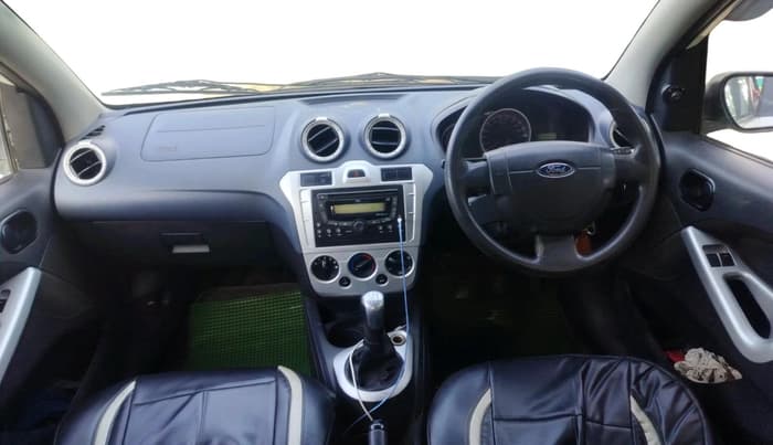 2012 Ford Figo TITANIUM 1.4 DIESEL, Diesel, Manual, 1,10,369 km, interior