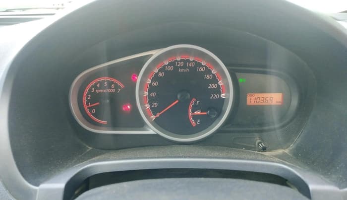 2012 Ford Figo TITANIUM 1.4 DIESEL, Diesel, Manual, 1,10,369 km, interior