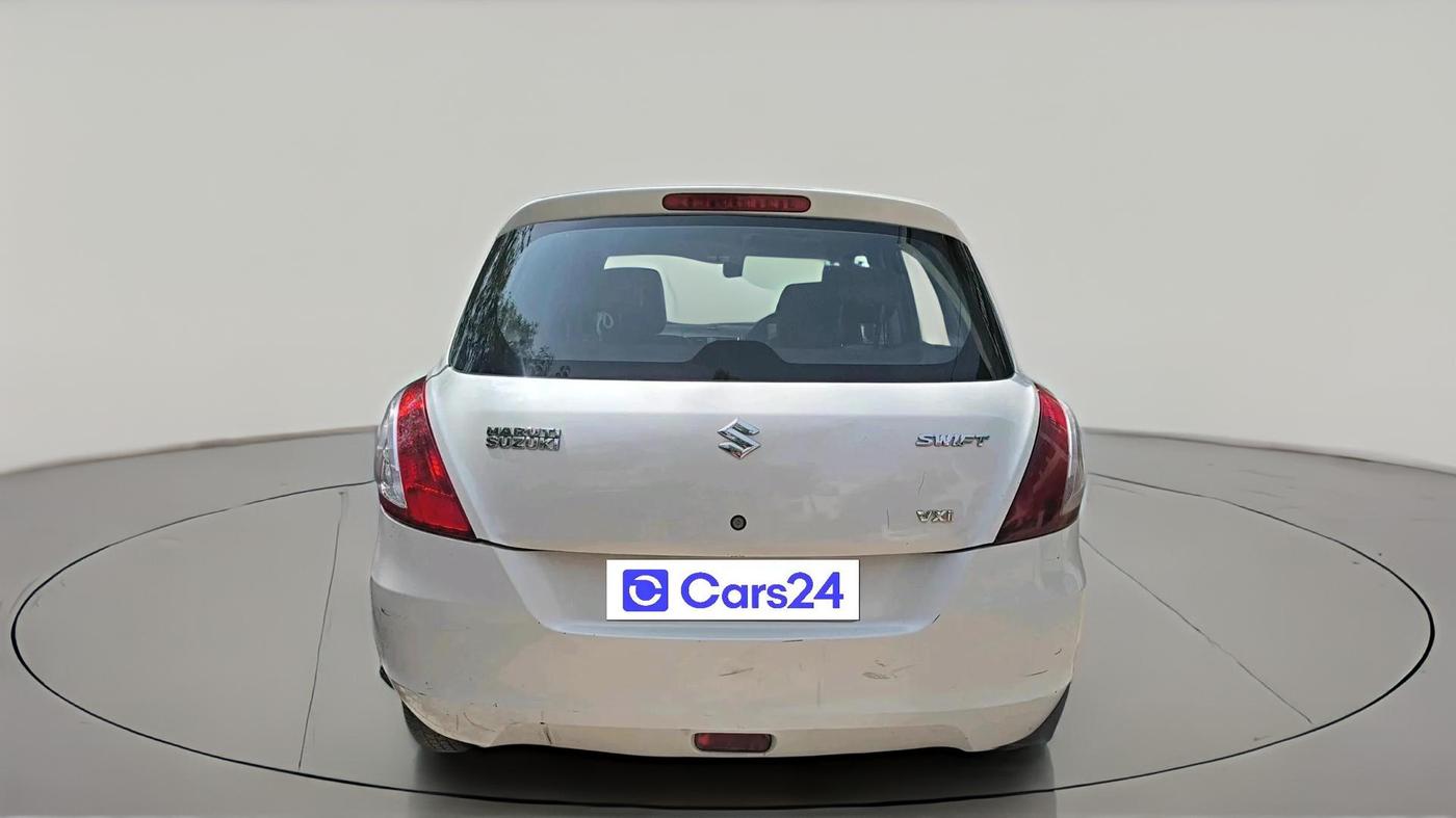 2015 Maruti Swift VXI, Petrol, Manual, 1,11,820 km, exterior