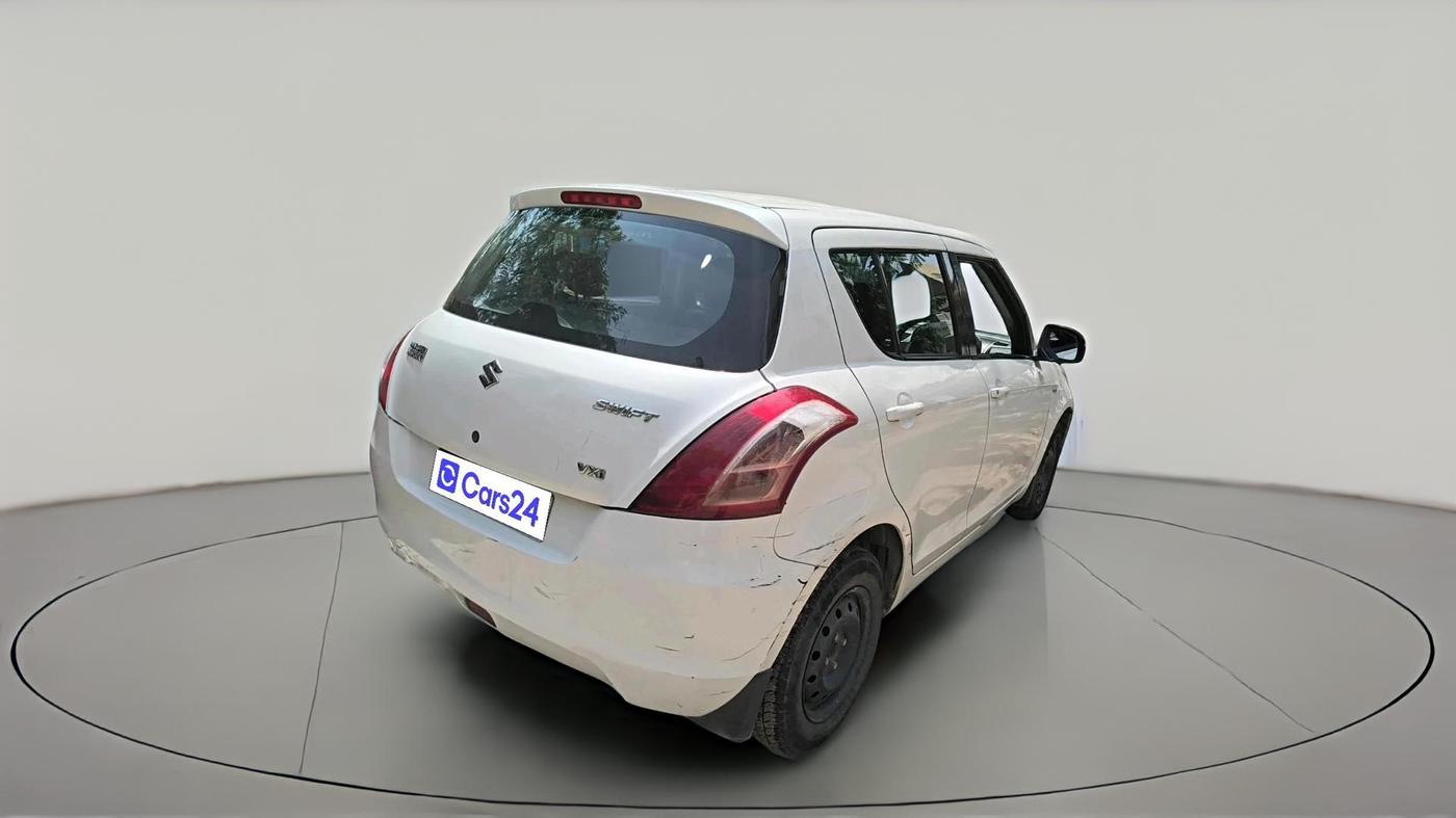 2015 Maruti Swift VXI, Petrol, Manual, 1,11,820 km, exterior