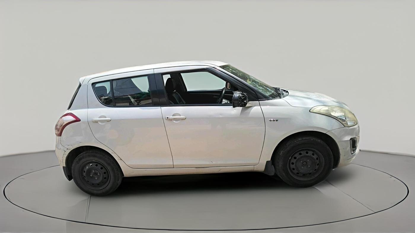2015 Maruti Swift VXI, Petrol, Manual, 1,11,820 km, exterior