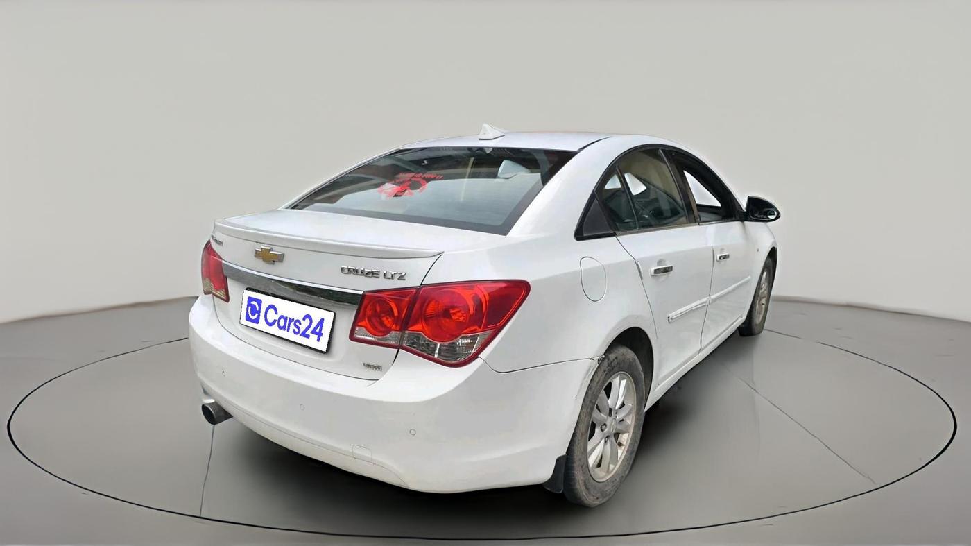 2016 Chevrolet Cruze LTZ, Diesel, Manual, 1,46,045 km, exterior