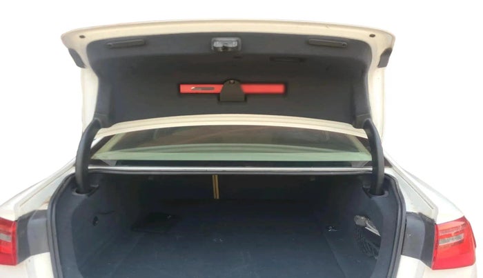 2013 Audi A6 2.0 TDI PREMIUM, Diesel, Automatic, 1,16,026 km, exterior