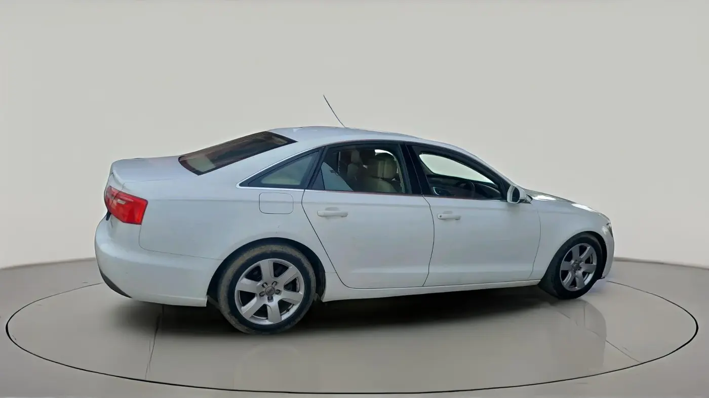 2013 Audi A6 2.0 TDI PREMIUM, Diesel, Automatic, 1,16,026 km, exterior