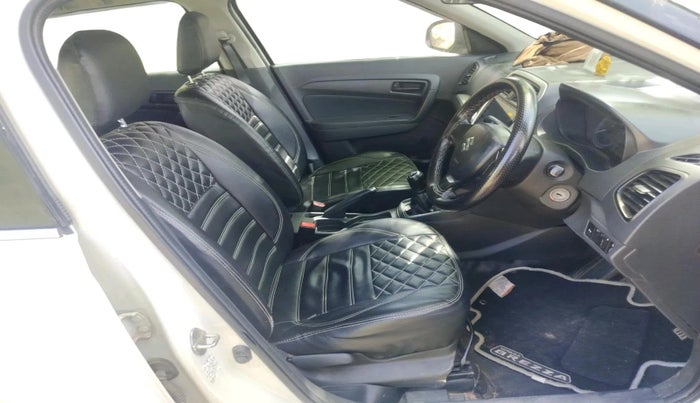 2017 Maruti Vitara Brezza VDI (O), Diesel, Manual, 1,05,663 km, interior