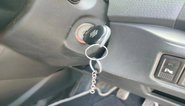 2017 Maruti Vitara Brezza VDI (O), Diesel, Manual, 1,05,663 km, interior