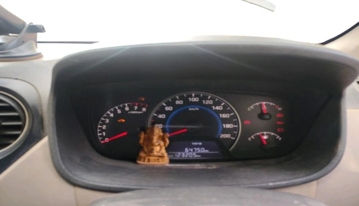 2015 Hyundai Grand i10 SPORTZ 1.2 KAPPA VTVT, Petrol, Manual, 1,23,205 km, interior