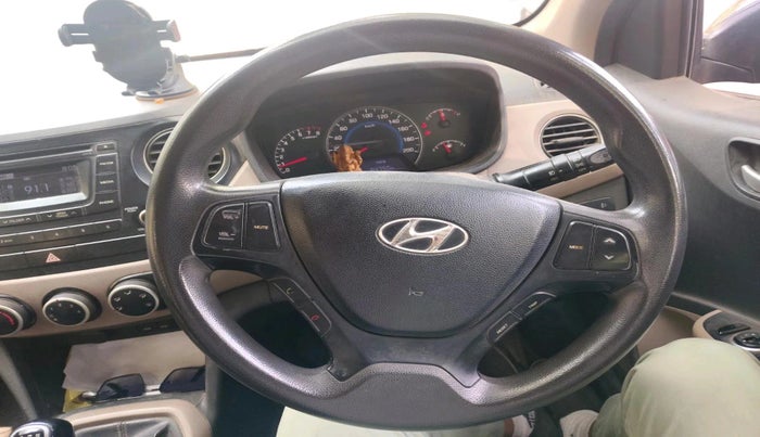 2015 Hyundai Grand i10 SPORTZ 1.2 KAPPA VTVT, Petrol, Manual, 1,23,205 km, interior