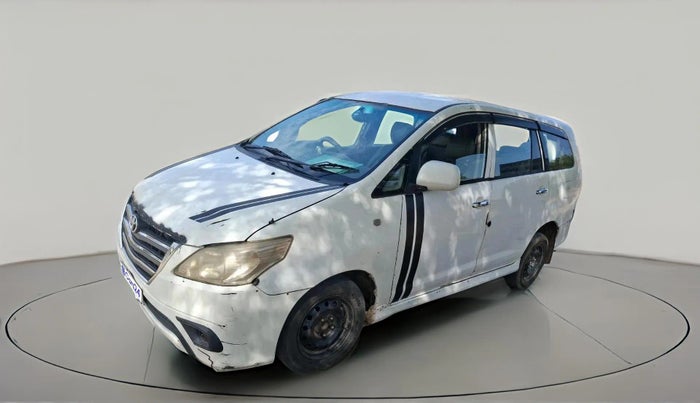 2013 Toyota Innova 2.5 GX 8 STR, Diesel, Manual, 1,79,423 km, exterior