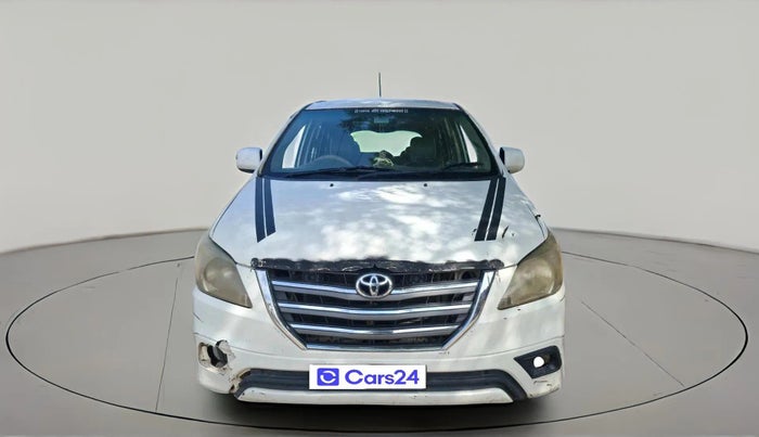 2013 Toyota Innova 2.5 GX 8 STR, Diesel, Manual, 1,79,423 km, exterior