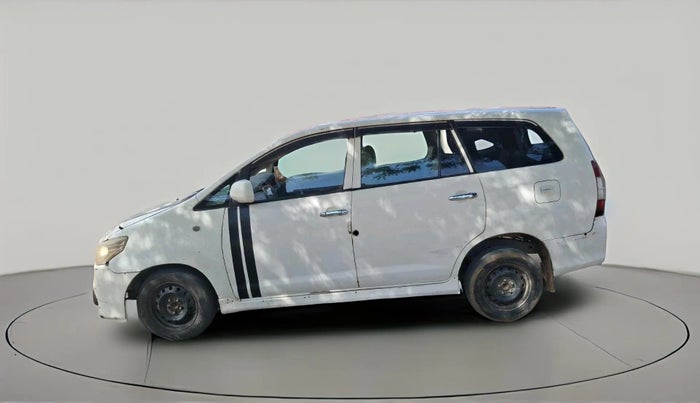 2013 Toyota Innova 2.5 GX 8 STR, Diesel, Manual, 1,79,423 km, exterior