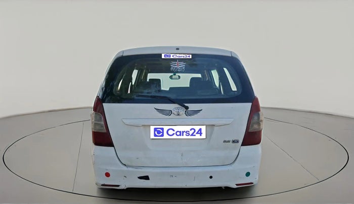 2013 Toyota Innova 2.5 GX 8 STR, Diesel, Manual, 1,79,423 km, exterior